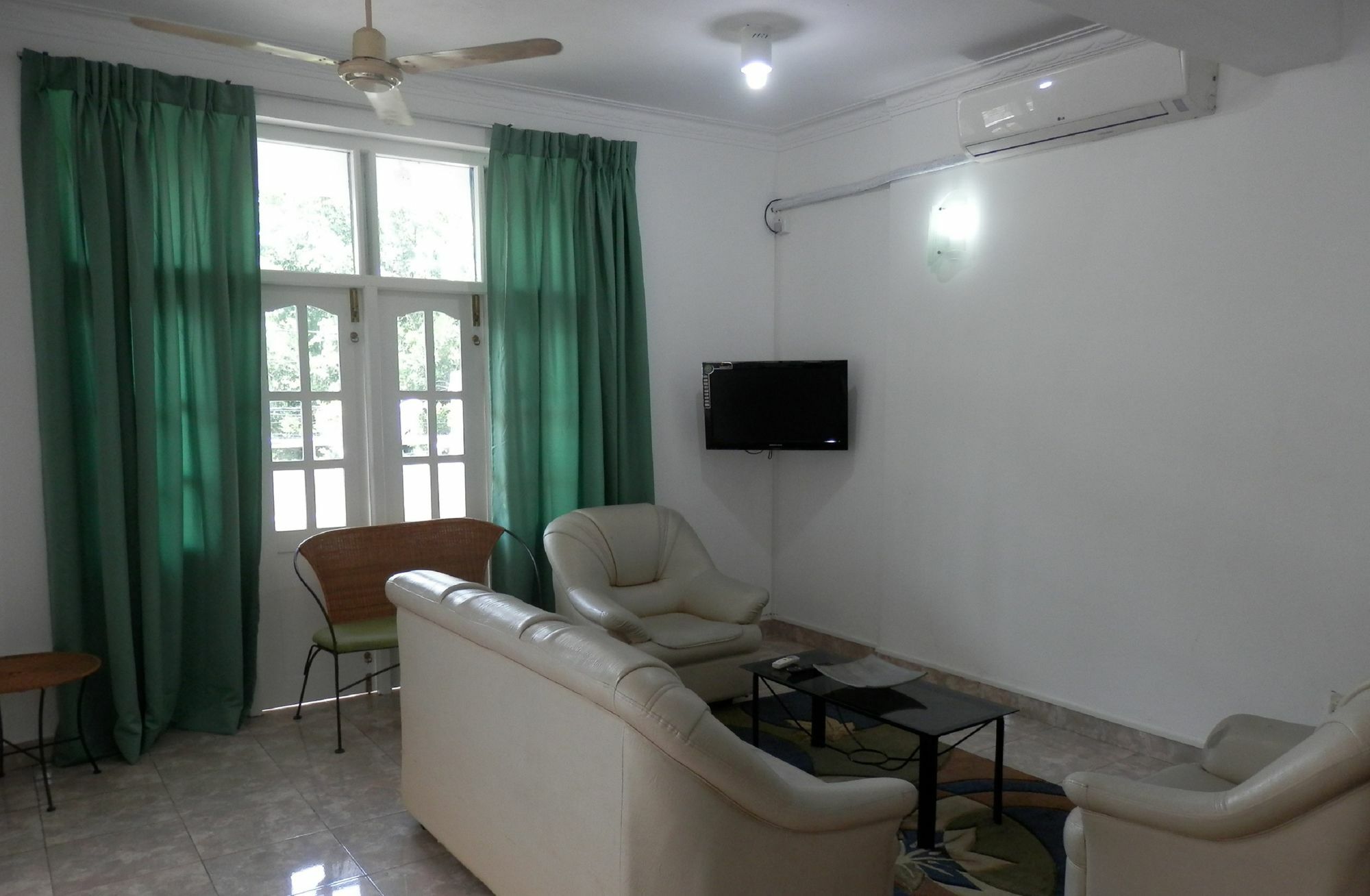 The Number 8 Apartment Dehiwala-Mount Lavinia Ngoại thất bức ảnh