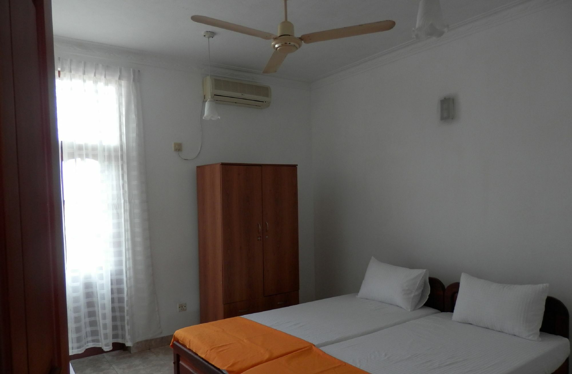 The Number 8 Apartment Dehiwala-Mount Lavinia Ngoại thất bức ảnh